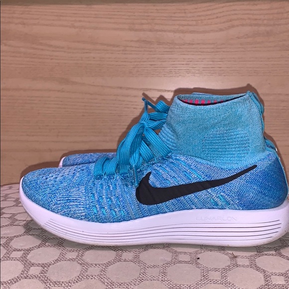nike lunarepic running shoes - Picture 3 of 4
